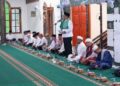 Bupati Barito Utara Shalahuddin, ketika memyampaikan sambutan dalam Safari Ramadan, Senin (9/3/2026).