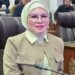 Juru bicara Fraksi KIR, Sri Neni Trianawati.