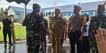 Bupati Barito Timur, M. Yamin, menyambut kedatangan Batalyon TP 934 Uria Mapas, Senin (16/3/2026).
