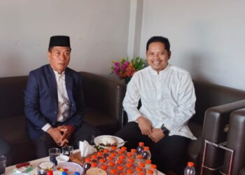 Anggota DPRD Kabupaten Murung Raya, Imanudin, menghadiri open hous Idulfitri 1447 H di kediaman ketua dewan, Sabtu (21/3/2026).