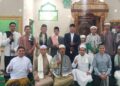 Anggota DPRD Murung Raya, Rejikinoor, bersama jemaah dan ulama dimomen Hari Raya Idulftri 1447 H.