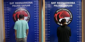 A alias E (41) dan EBS (40) yang telah diamankan.