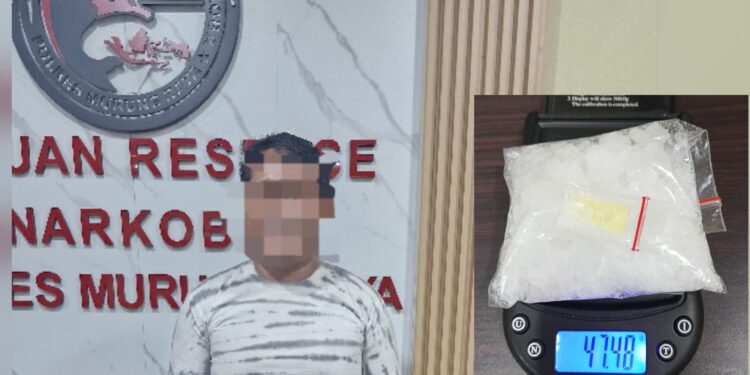 R (44) dan barang bukti yang diamankan.