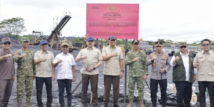Satgas PKH dan Pejabat Tinggi Negara Tinjau Lokasi Tambang PT AKT di Murung Raya