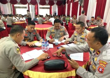 Jajaran Kapolsek di Polres Barito Timur yang turut mengikuti tes psikologi.