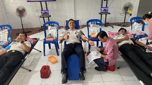 Aksi sosial donor darah yang dilaksanakan jajaran Rutan Tamiang Layang menyambut HBP ke-62, Selasa (14/3/2026).