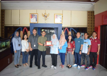 Jajaran Dislutkan dan OJK Kalteng usai audensi, Jumat (23/1/2026).