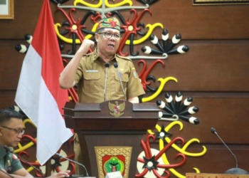 Staf Ahli Gubernur, Darliansyah, yang mewakili Gubernur Kalimantan Tengah, membuka kegiatan Gema Pancasila Tahun 2026, Senin (2/2/2026).