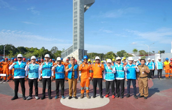 Plt Sekretaris Daerah Kalteng, Leonard S. Ampung, usai membuka PDKB di Bundaran Besar Palangka Raya, Senin (9/2/2026).