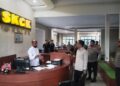 Tim Kompolnas mencek pelayanan SKCK di Polresta Palangka Raya, Senin (4/5/2026). (Ist)