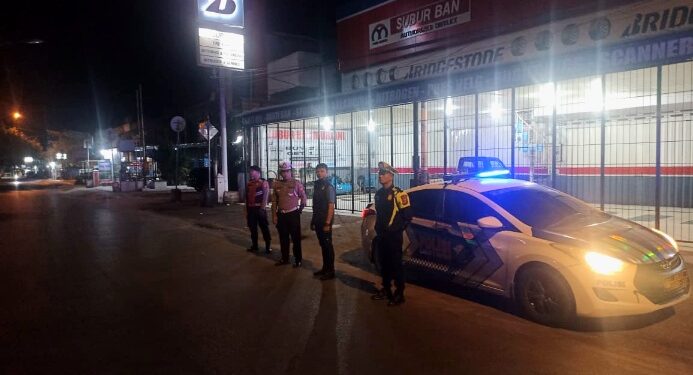 Patroli Hsrkmatibmas yang dilaksanakan jajaran Polresta Palangka Raya untuk mencegah aksi balap liar.
