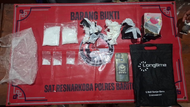 Barang bukti yang diamankan.