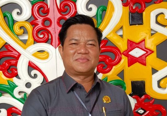 Ketua Komisi II DPRD Murung Raya, Bebie.