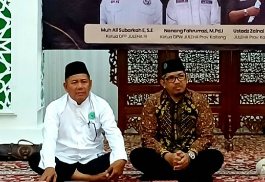 Anggota DPRD Kabupaten Barito Utara, Al Hadi, mengikuti pelatihan juru sembelih halal.