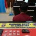 K (34) dan barang bukti sabu.
