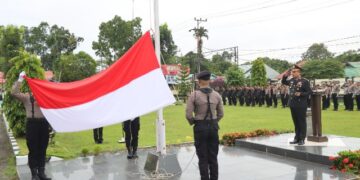 Kapolres Bartim AKBP Eddy Santoso, memimpin pelaksanaan Upacara Harkitnas ke-118, Rabu (20/5/2026).