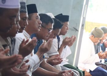 Kapolres Bartim AKBP Eddy Santoso, saat Salat Iduladha 1447 Hijriah di Masjid Al Harist, Rabu (27/5/2026).