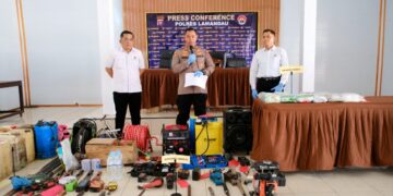 Kapolres Lamandau AKBP Joko Handono, memimpin press release, Sabtu (30/5/2026). (Ist)