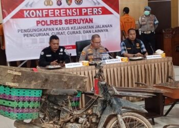 Kapolres Seruyan AKBP Beddy Suwendi, memimpin press release, Sabtu (30/5/2026). (Ist)