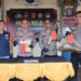 Waka Polres Gunung Mas, Kompol Indras Purwoko, berserta jajaran perlihatkan barang bukti aksi kejahatan dalam press release, Sabtu (30/5/2026). (Ist)