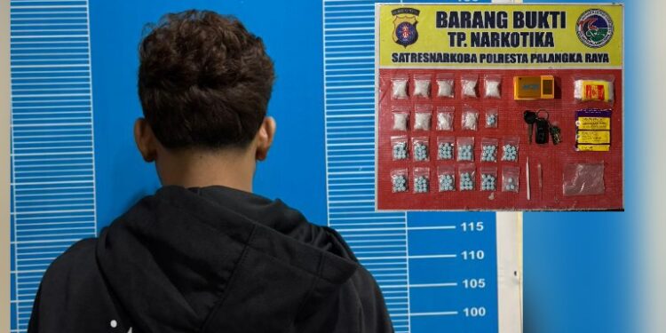 SM alias UYA (17) dan barang bukti.