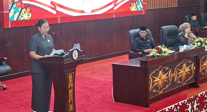Juru bicara Fraksi PDI Perjuangan, Kabik Amaz Jashika, menyampaikan ketika menyampaikan pandangannya terhadap Raperda Pertanggungjawaban APBD TA 2025, Jumat (5/6/2026).