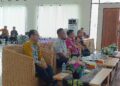 Bupati Bartim M. Yamin, Ketua DPRD Nursulistio, Sekda Misnohartaku, dalam pertemuan dan silahturahmi bersama Asosiasi Kontraktor di Rumah Jabatan Barito Timur, Kamis (11/6/2026).