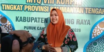 Wakil Ketua I DPRD Kabupaten Murung Raya, Dina Maulidah, disela meninjau Bazar MTQ KORPRI, Rabu (23/6/2026).