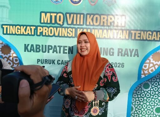 Wakil Ketua I DPRD Kabupaten Murung Raya, Dina Maulidah, disela meninjau Bazar MTQ KORPRI, Rabu (23/6/2026).