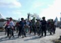 Bupati Barito Utara, H. Shalahuddin, meninjau stand expo sambil bersepeda, Sabtu (27/6/2026).