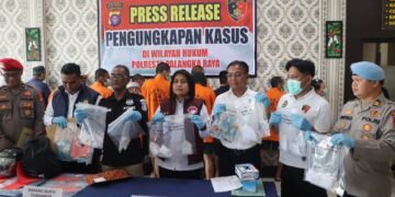 Jajaran Polresta Palangka Raya dalam press release, Senin (29/6/2026). (Ist)
