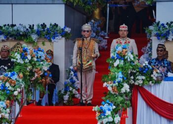 Gubernur Kalteng Agustiar Sabran, memimpin Upacara Hari Jadi Kabupaten Barito Utara ke-76, Senin (29/6/2026).