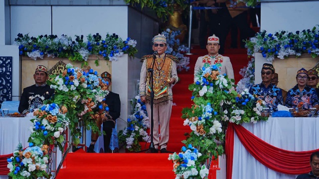 Gubernur Kalteng Agustiar Sabran, memimpin Upacara Hari Jadi Kabupaten Barito Utara ke-76, Senin (29/6/2026).
