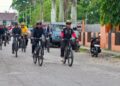 Bupati Barito Utara, H. Shalahuddin, bersepeda meninjau progres pembangunan infrastruktur, Jumat (3/7/2026).