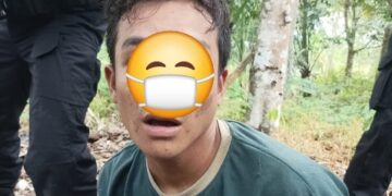 Terduga pelaku berinisial B yang telah diamankan.