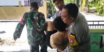 Evakuasi yang dilakukan ODGJ yang sempat membuat resah warga, Kamis (9/7/2026). (Ist)