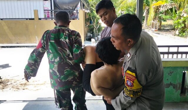 Evakuasi yang dilakukan ODGJ yang sempat membuat resah warga, Kamis (9/7/2026). (Ist)