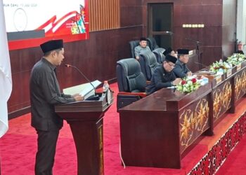 Juru bicara Dapil I DPRD Murung Raya, Imanudin, menyampaikan hasil reses dalam Rapat Paripurna, Senin (13/7/2026).