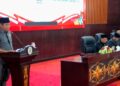 Juru Bicara Daerah Pemilihan (Dapil) II DPRD Kabupaten Murung Raya, Bebie, saat membacakan laporan hasil reses anggota DPRD Dapil II pada Rapat Paripurna Masa Sidang II DPRD Murung Raya.