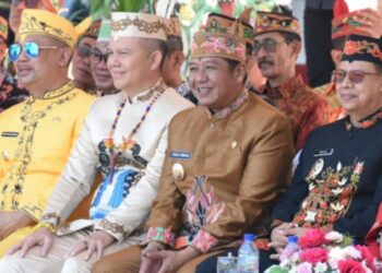 Wabup Barito Utara, Felix Sonadie Y. Tingan, menghadiri perayaan Hari Jadi Kota Palangka Raya, Jumat (17/7/2026).