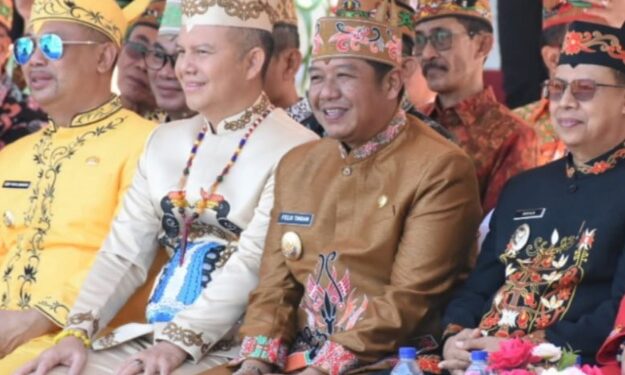Wabup Barito Utara, Felix Sonadie Y. Tingan, menghadiri perayaan Hari Jadi Kota Palangka Raya, Jumat (17/7/2026).