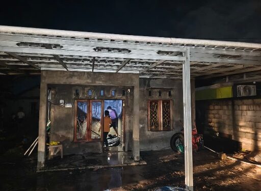 Rumah warga yang terbakar di Kereng Bengkirai Palangka Raya, Sabtu (25/7/2026). (ist)