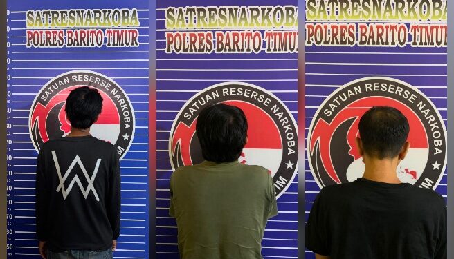MR (21), AY (56), dan ALNSH alias T yang diamankan.