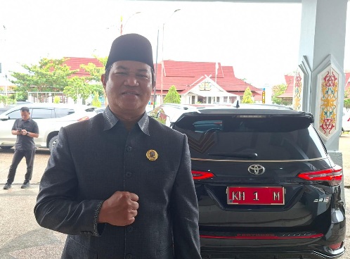 Anggota DPRD Kabupaten Murung Raya, Bebie.