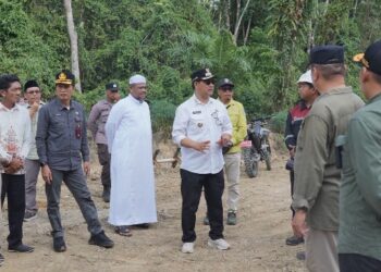 Bupati Barito Utara, H. Shalahuddin beserta jajaran meninjau progres pembangunan di Montalat, Jumat (31/7/2026).