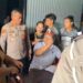 Audensi keluarga korban dan kepolisian yang memanas di Polres Gunung Mas, Senin (3/8/2026).