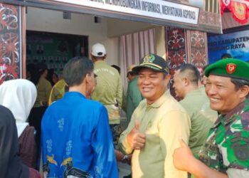 Ketua Komisi II DPRD Kabupaten Murung Raya, Bebie, saat menghadiri pembukaan Mura Expo 2026, Jumat (7/8/2026).