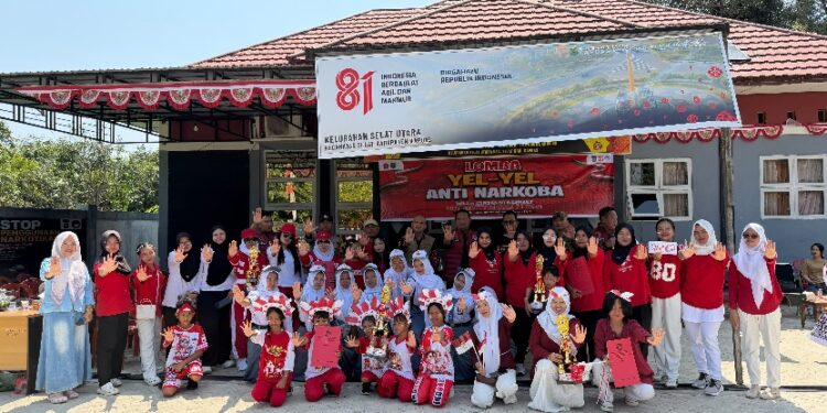 Para pemenang Lomba Yel - Yel berpose bersama, Sabtu (15/8/2026). (ist)