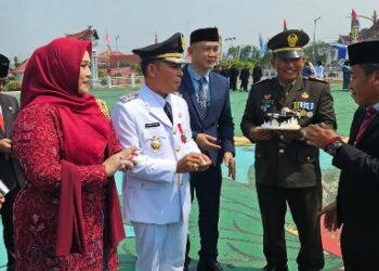Wakil Ketua I DPRD Murung Raya, Dina Maulidah, dalam rangkaian HUT ke-81 RI, Senin (17/8/2026).