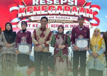 Bupati Barito Utara, H. Shalahuddin, dalam Kegiatan Resepsi Kenegaraan HUT ke-81 RI, Senin (17/8/2026) malam.